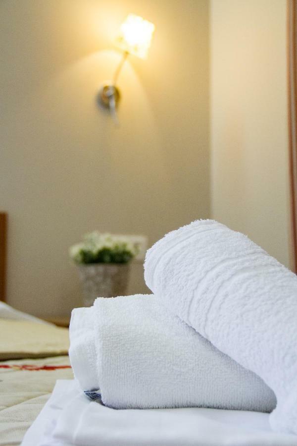 Hotel Rodon Paralía Eksteriør billede